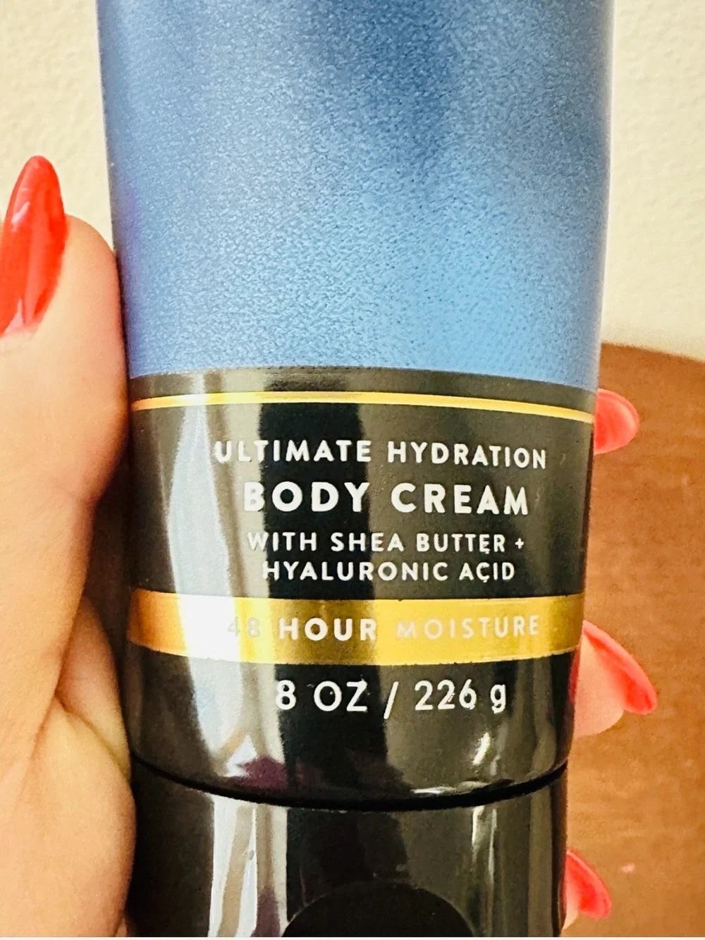 Bath & Body Works Men's Ocean Body Cream in Blue with Gold Accents